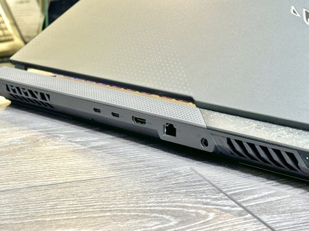 Asus Rog Strix G713p 6